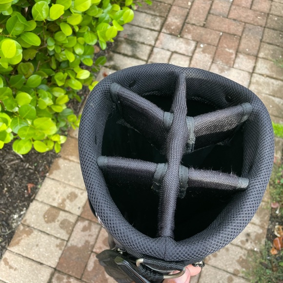 Wilson hope edition ladies bag with 6 club dividers - Picture 9 of 16